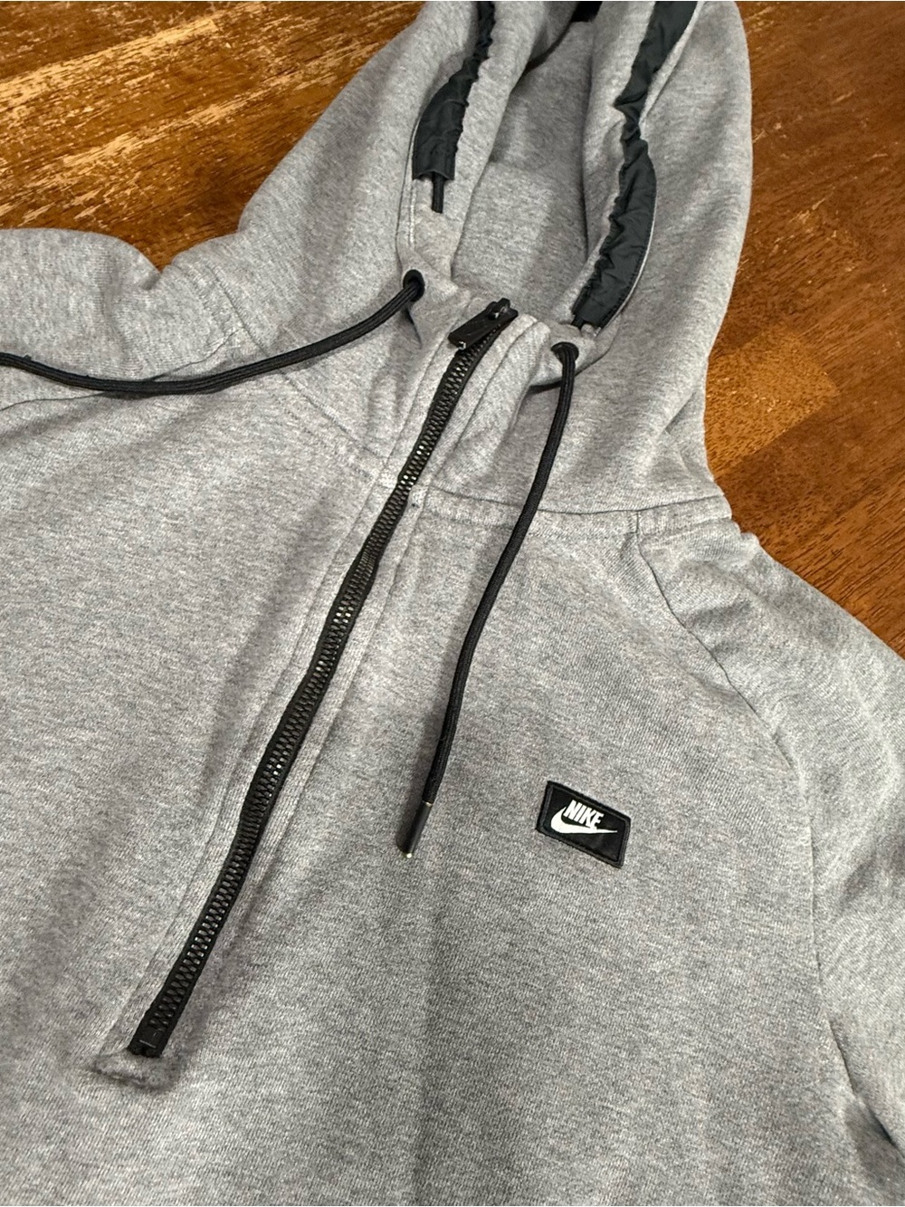 Nike Sportswear Men’s XL Gray Half Zip Pullover Hoodie Swoosh